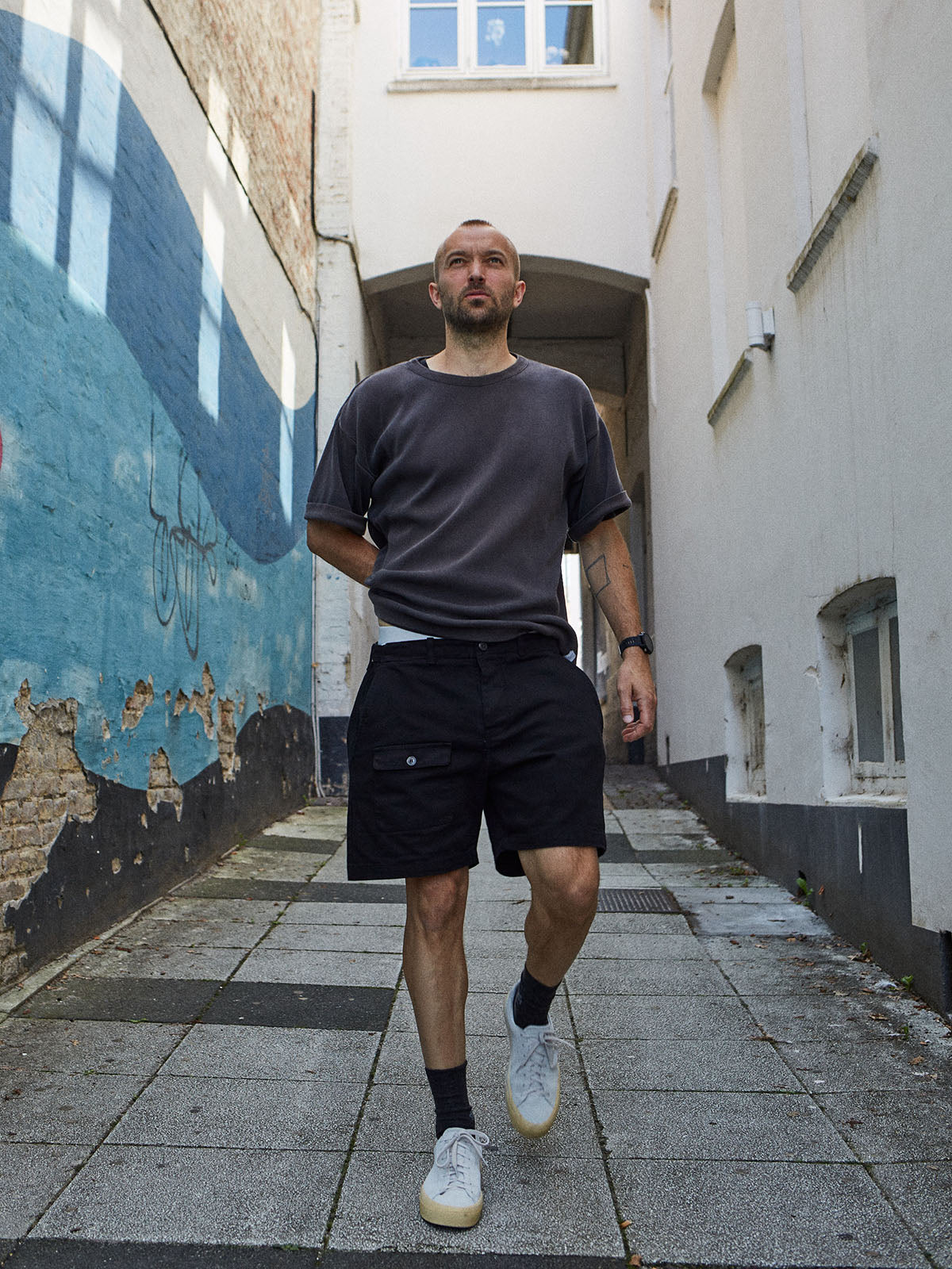 Victory Essentials VE CORDY SHORTS Shorts Pirate Black