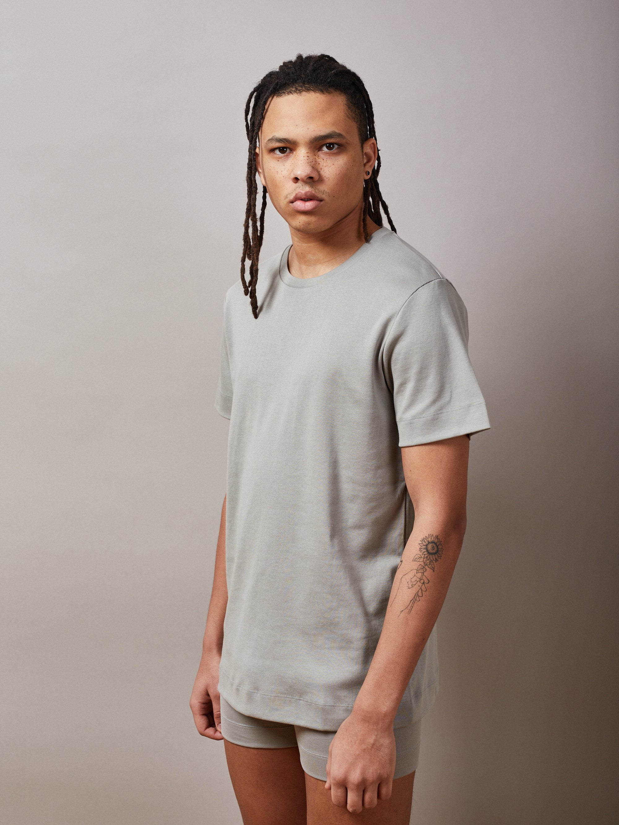 Victory Essentials VE Thorvald SS tee 200 T-Shirts Grey