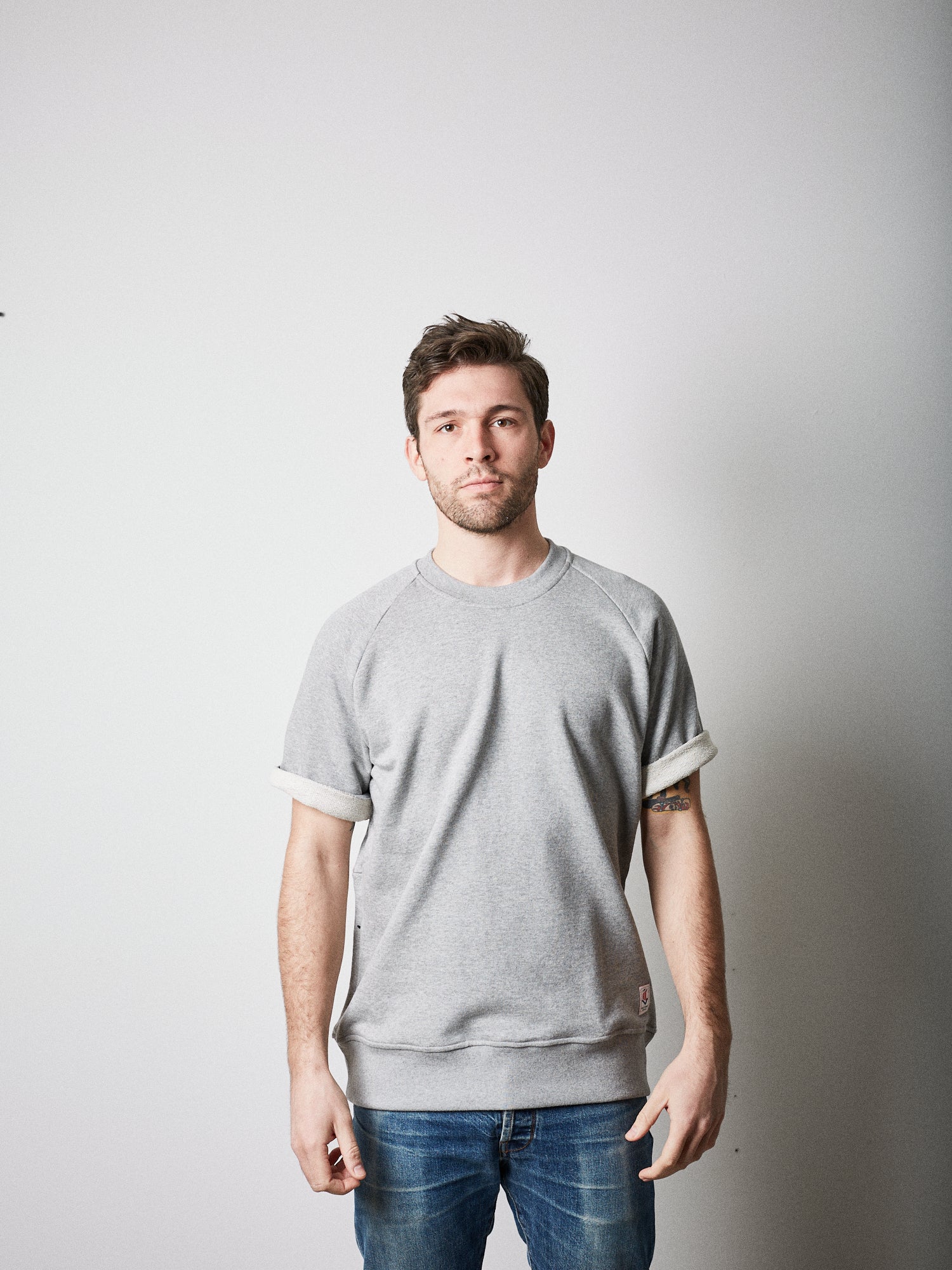 Victory Essentials VE Tripp X Storm SS Crew 400 Sweatshirts Grey Melange