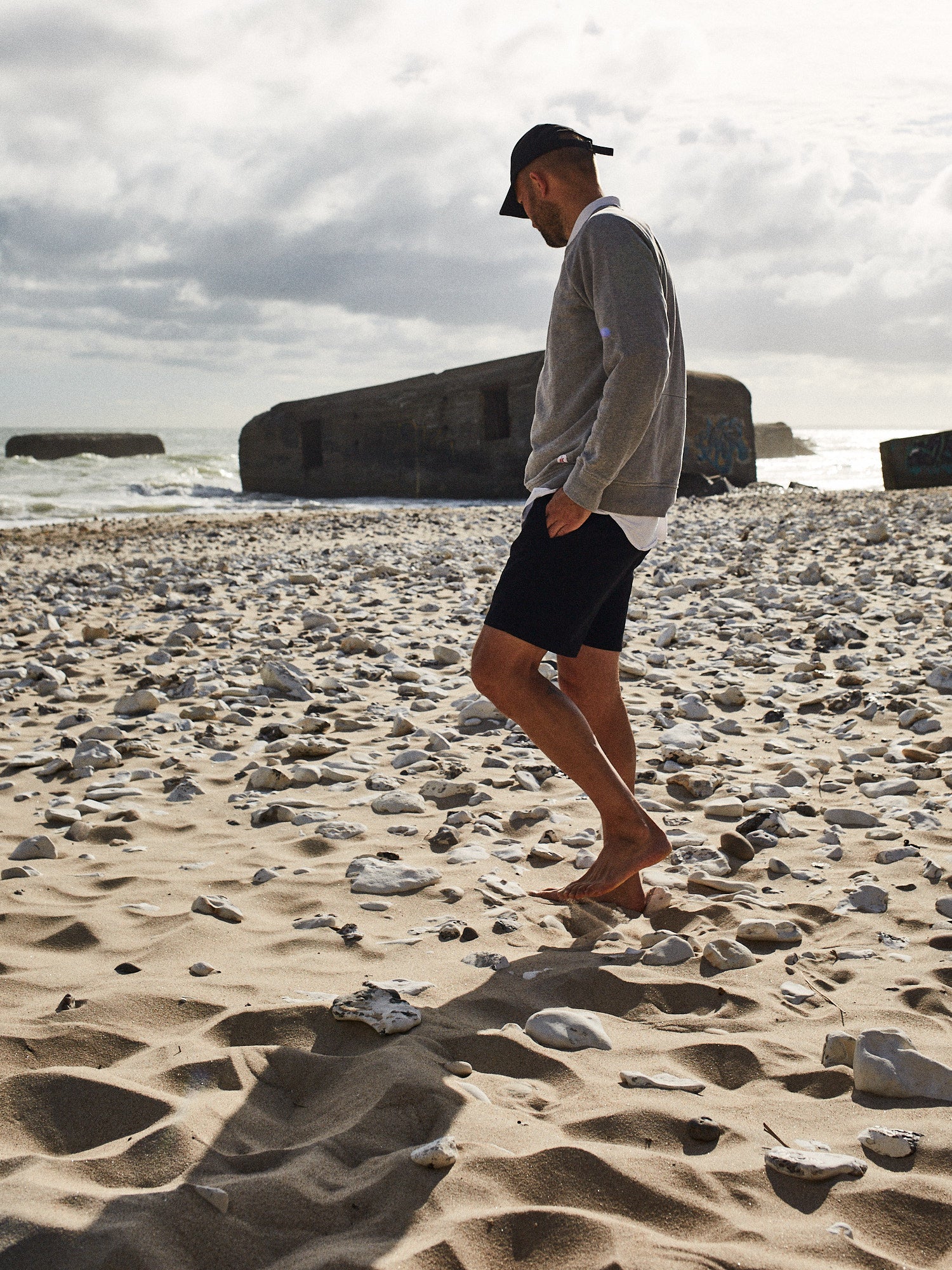 Victory Essentials VE CORDY SHORTS Shorts Pirate Black