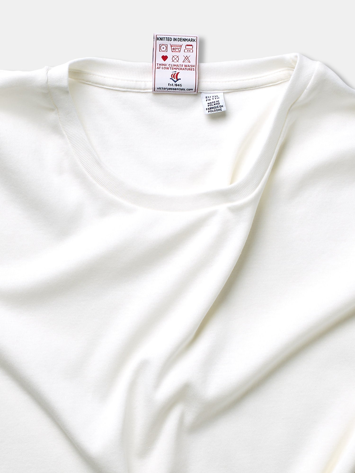 Victory Essentials VE Thorvald SS tee 200 T-Shirts Off White