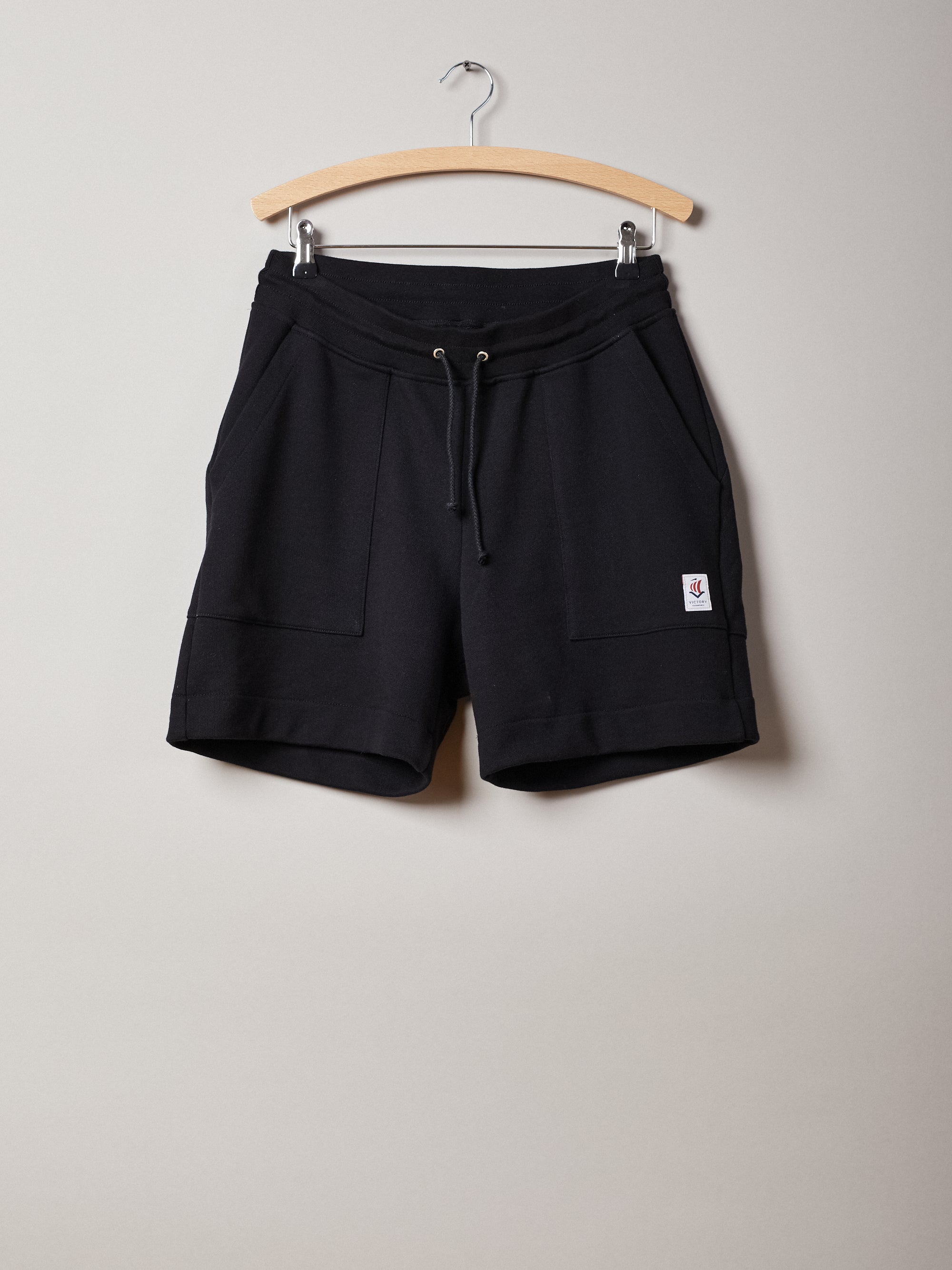 Victory Essentials VE skyler sweatshorts 400 Sweatshirts Black