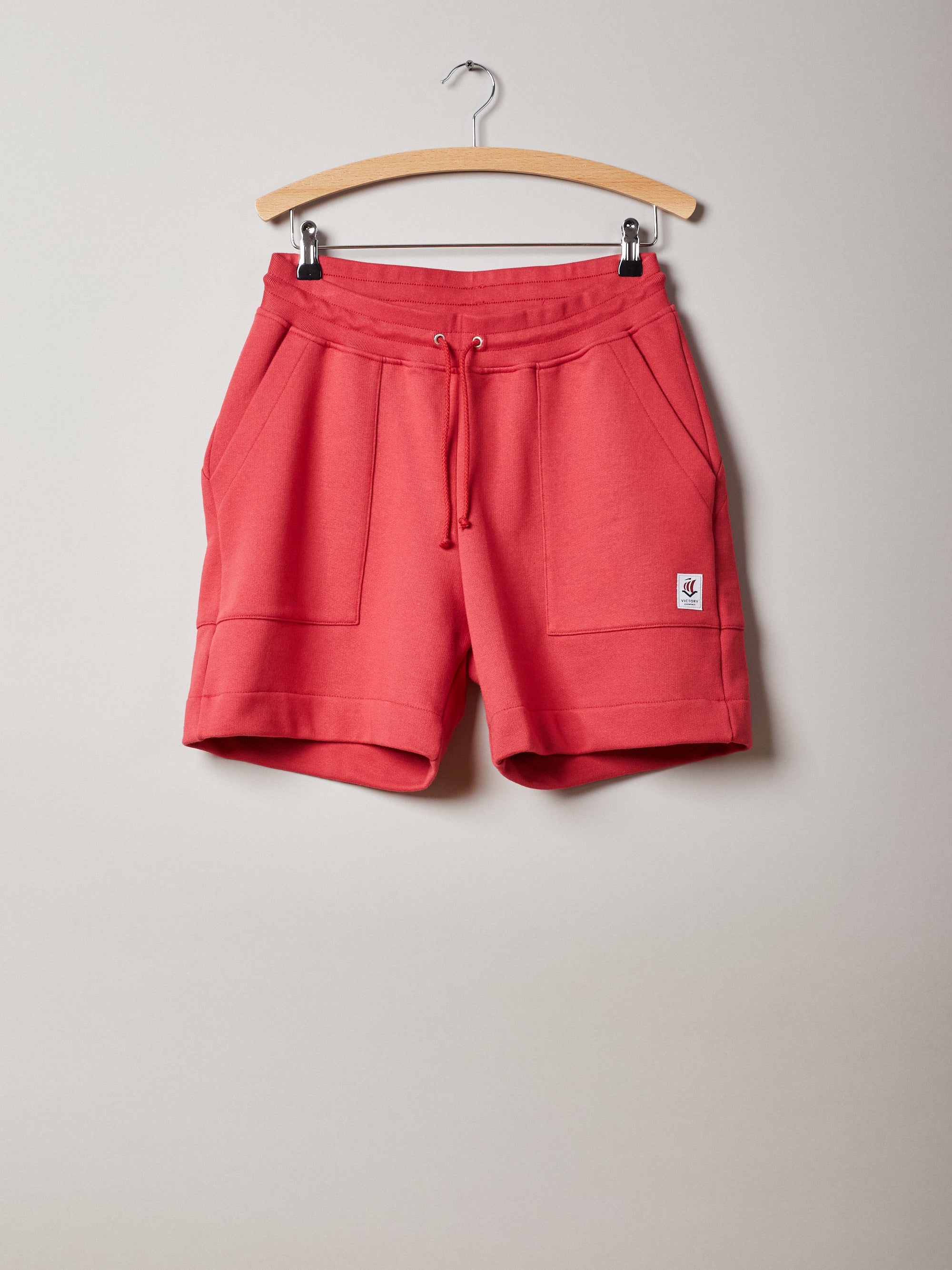 Victory Essentials VE skyler sweatshorts 400 Sweatshirts Vintage Red